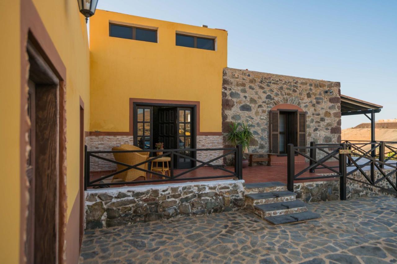 Hotel Rural Huerto Viejo Tesejerague Bagian luar foto