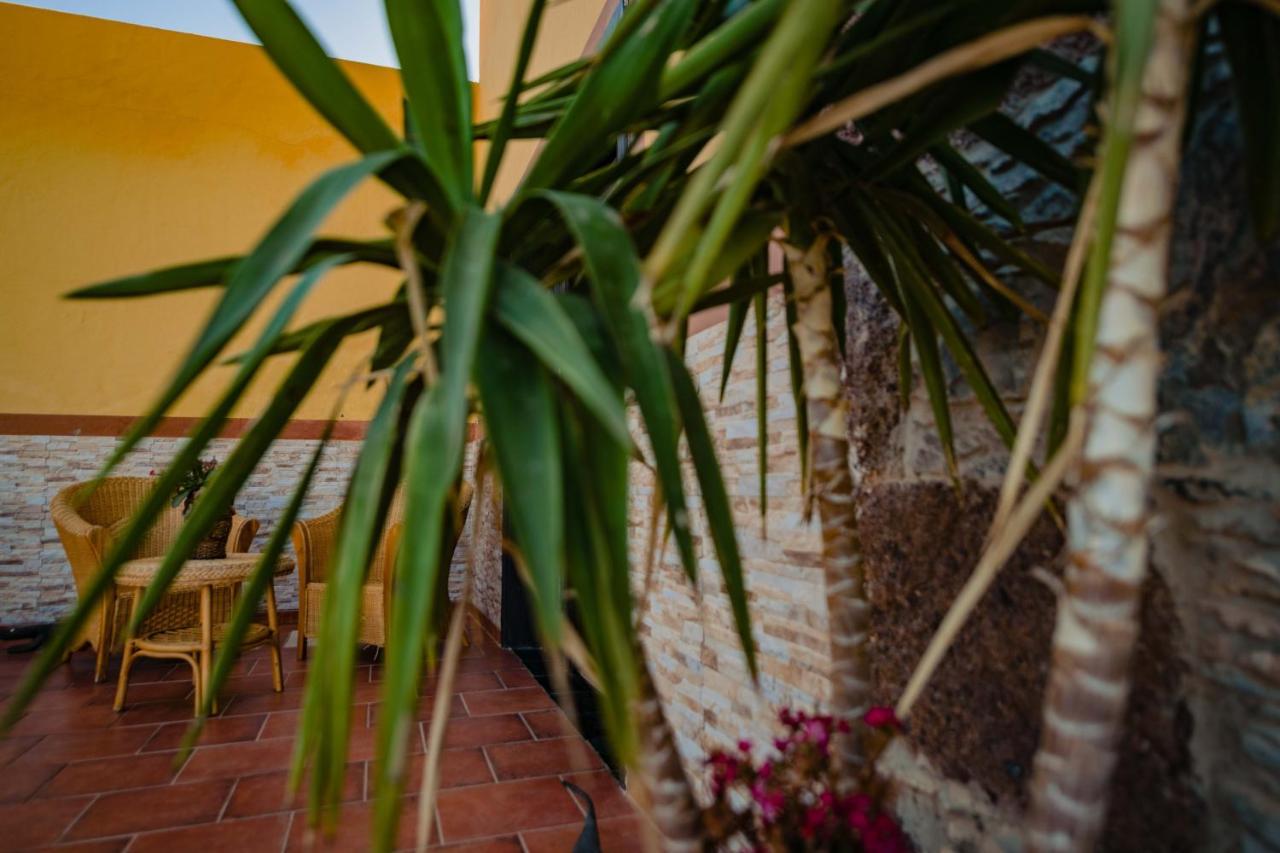 Hotel Rural Huerto Viejo Tesejerague Bagian luar foto