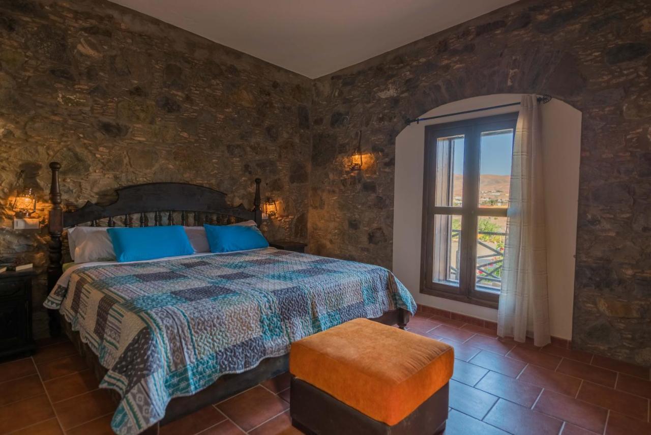 Hotel Rural Huerto Viejo Tesejerague Bagian luar foto